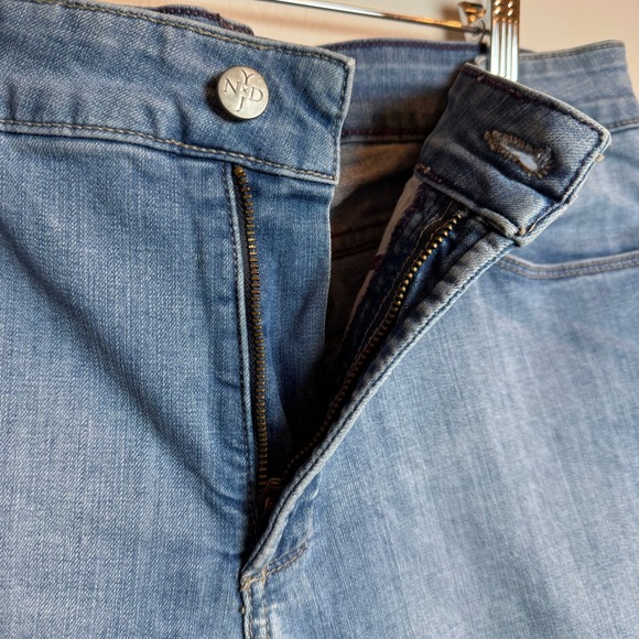 NYDJ‎ Not Your Daughters Jeans Women's Blue Denim Bootcut Jeans - Soft Fabric - Picture 4 of 9